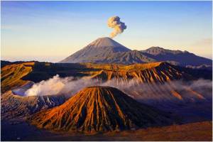 indo_travel_volcano